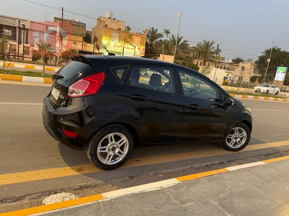 فورد فييستا